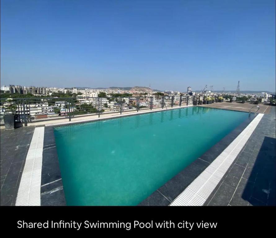 Sheesh Mahal - Family Studio Apt W Pool ชัยปุระ ภายนอก รูปภาพ